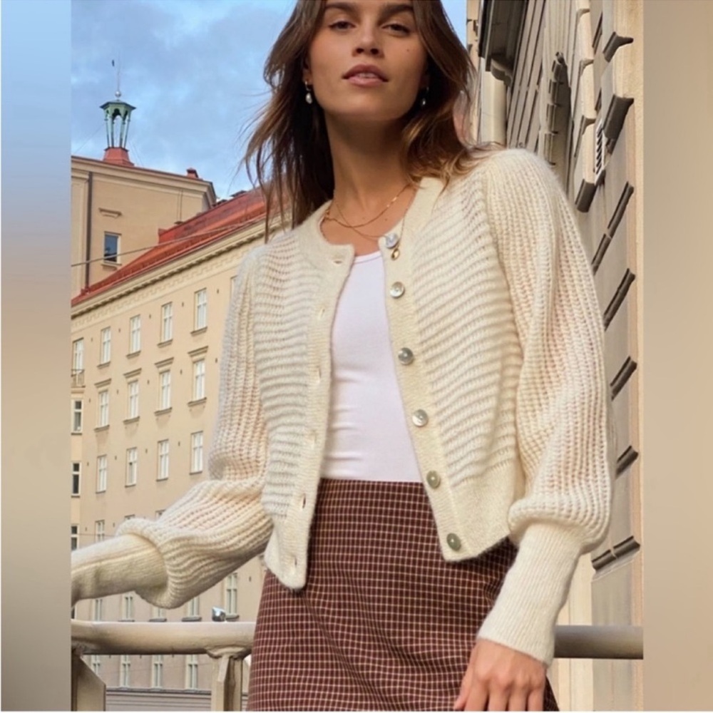 Elegant Cream Cardigan Sweater